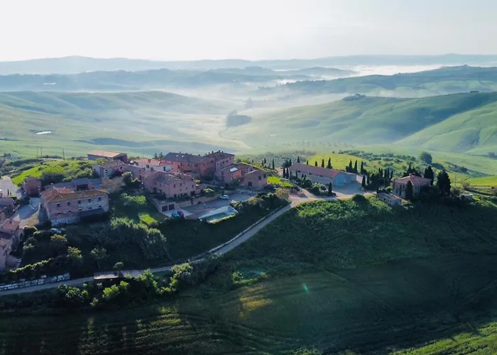 Villa Ginevra-Villa Indipendente-Crete Senesi-Tuscany