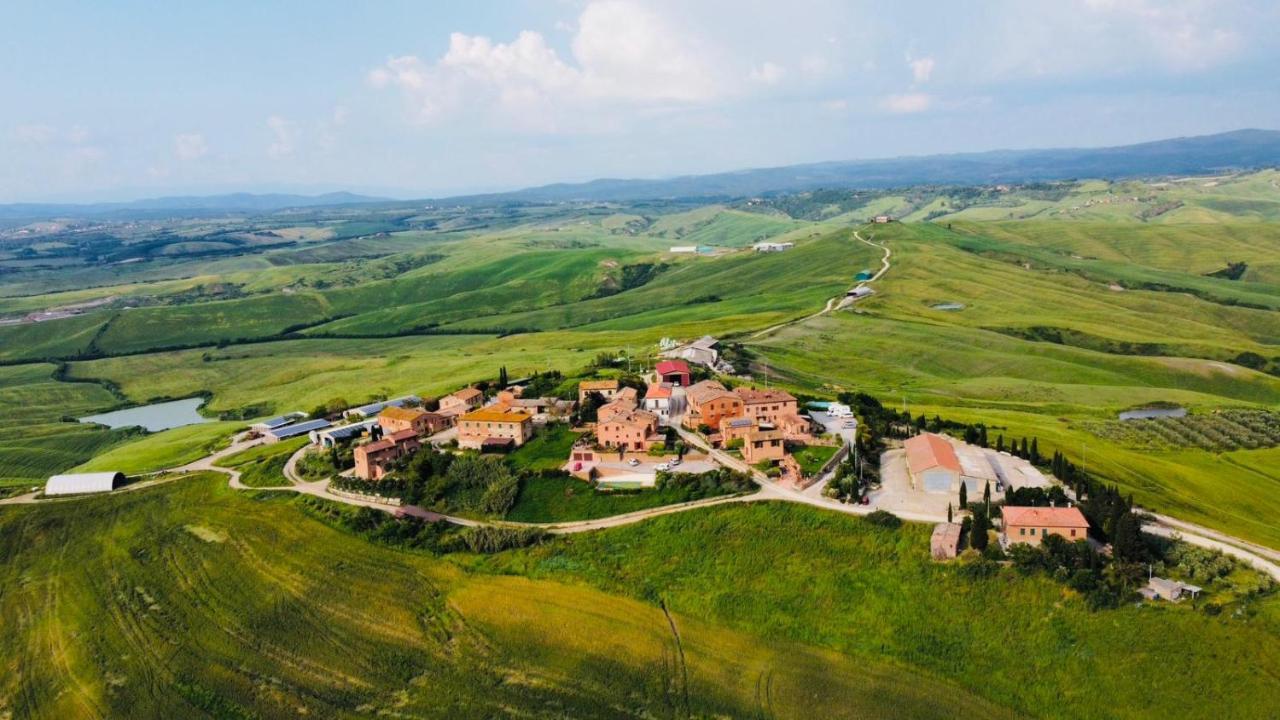 Ginevra-villa Indipendente-crete Senesi-tuscany Villa *